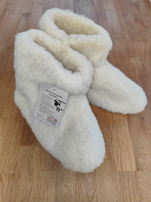 Wollschuhe in weiss